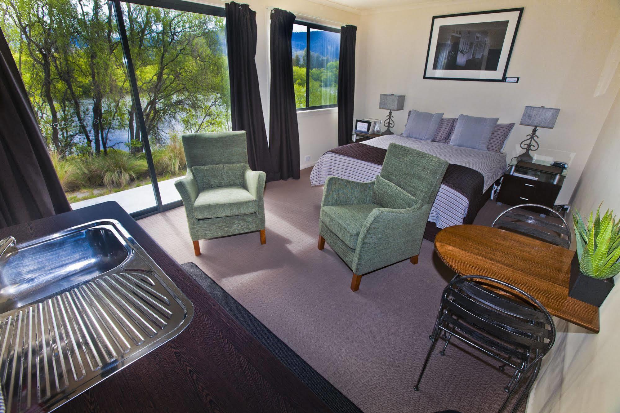 ניו נורפולק The Shingles Riverside Cottages מראה חיצוני תמונה